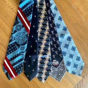 Lot of 5 blue themed vintage men’s neckties!
